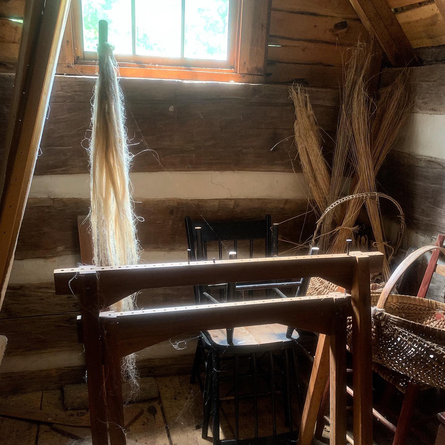 095DEB12-D0D9-48FF-9A47-099086F6C4E7