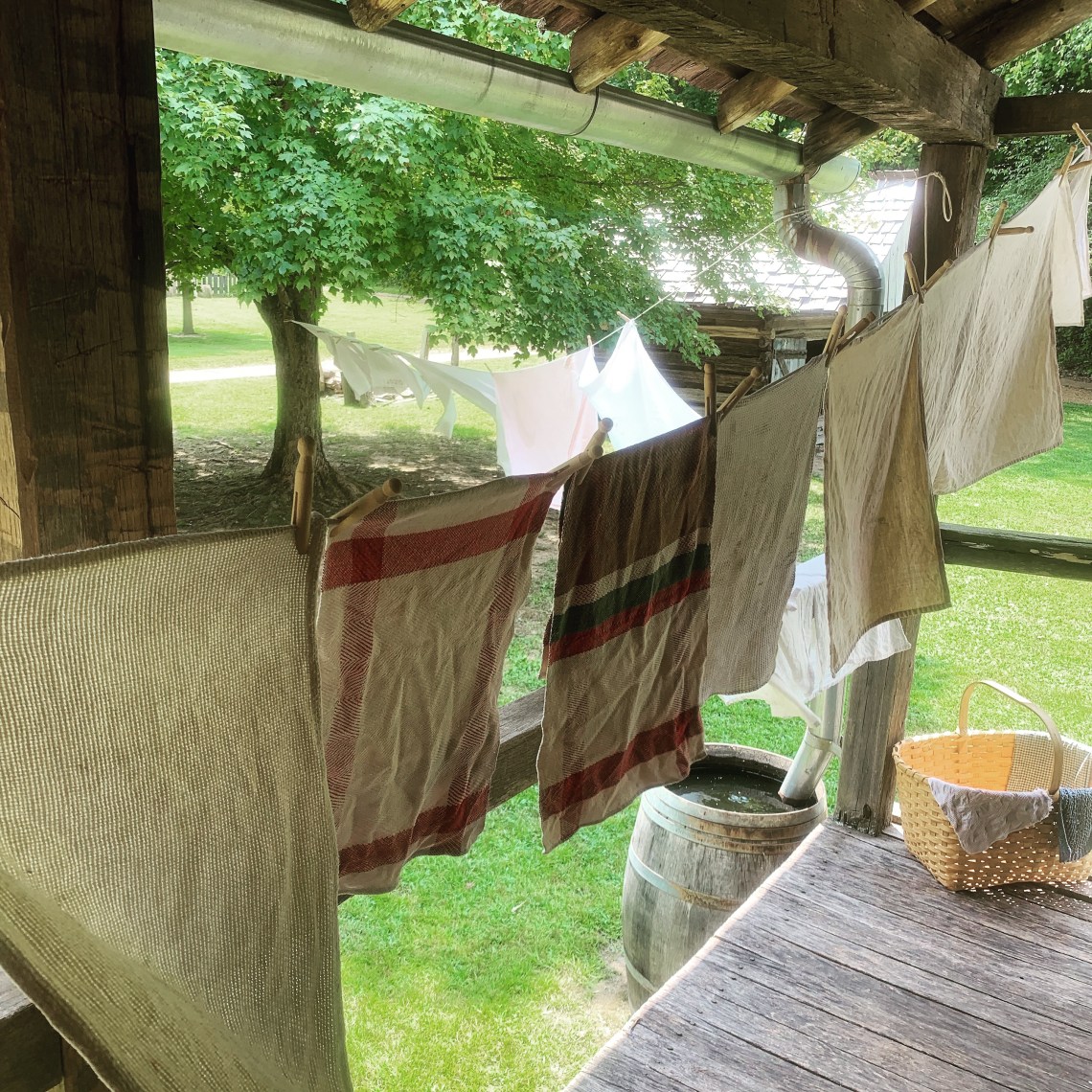 4BAA59E8-E8D9-453B-ACE0-D22DA448CF65