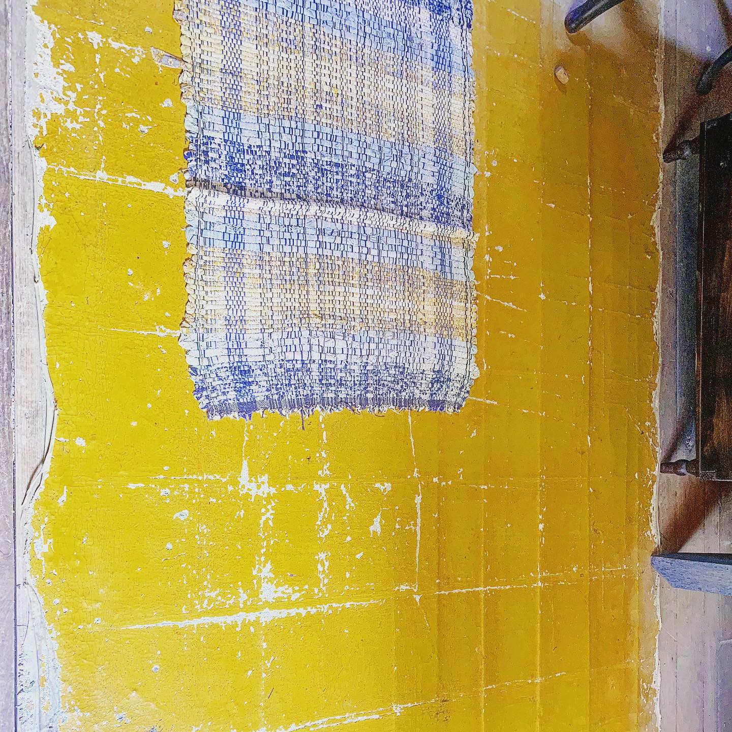 98425816-4649-4532-8EFF-23D4D52A69EC